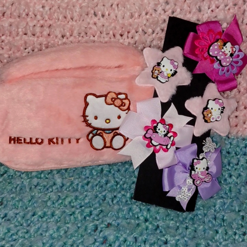 Hello Kitty's Delightful Cache - Picture 3 of 16
